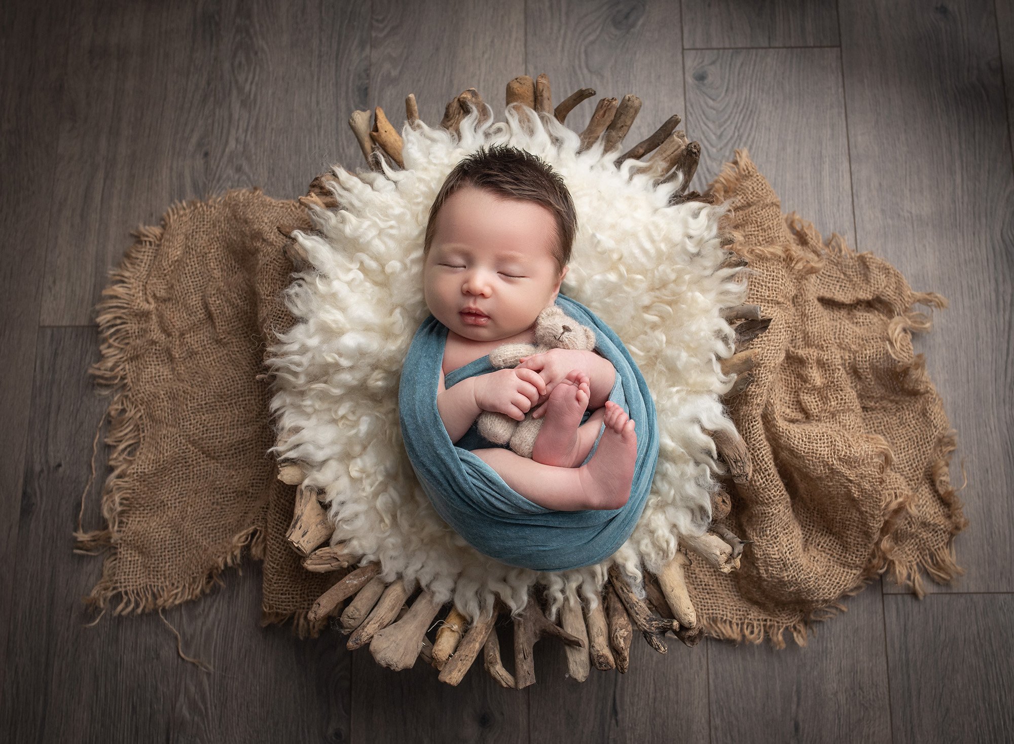Classic Newborn Boy Photos with Props · Crabapple Photography, New Born 