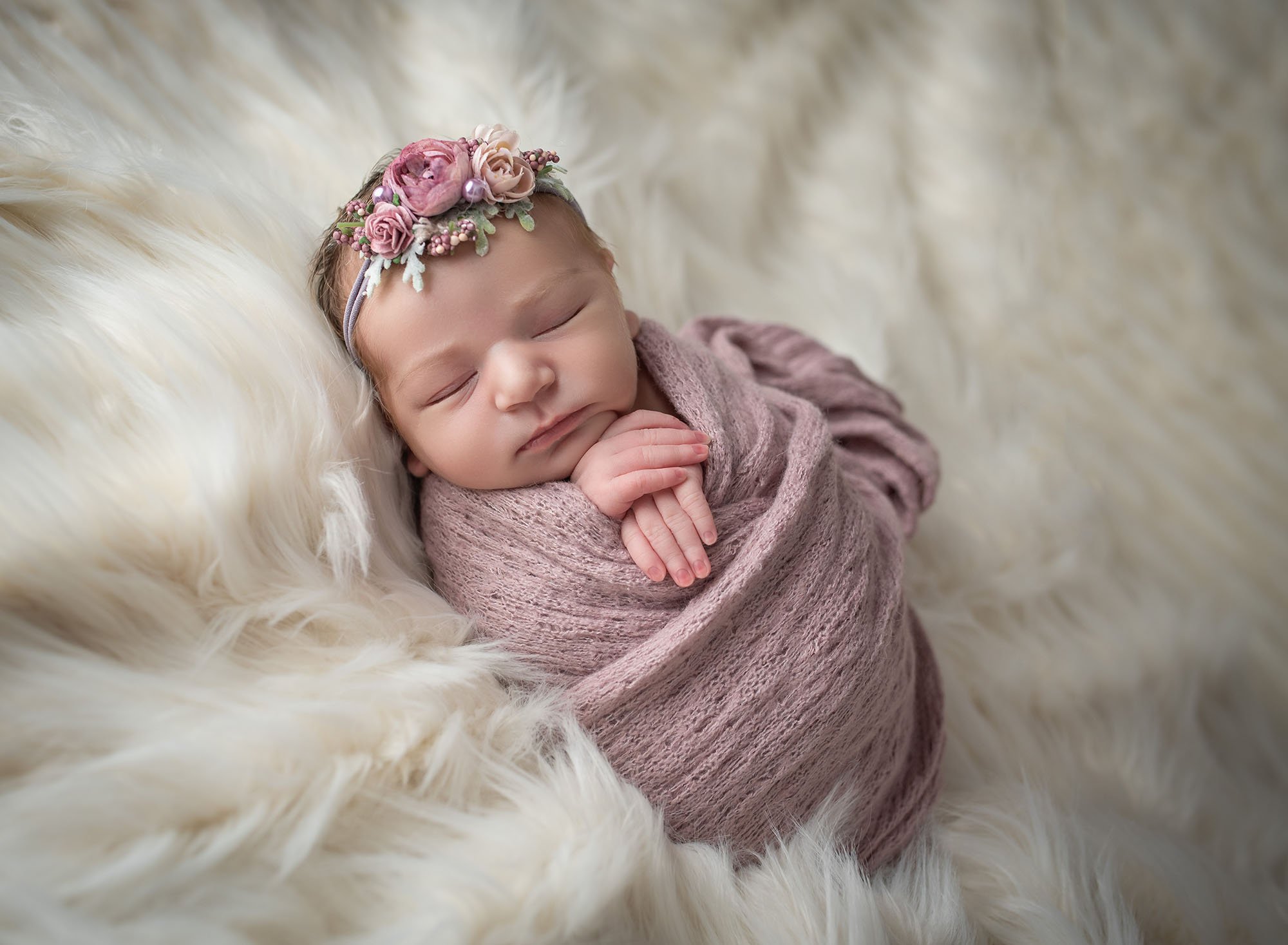 best connecticut newborn photographer