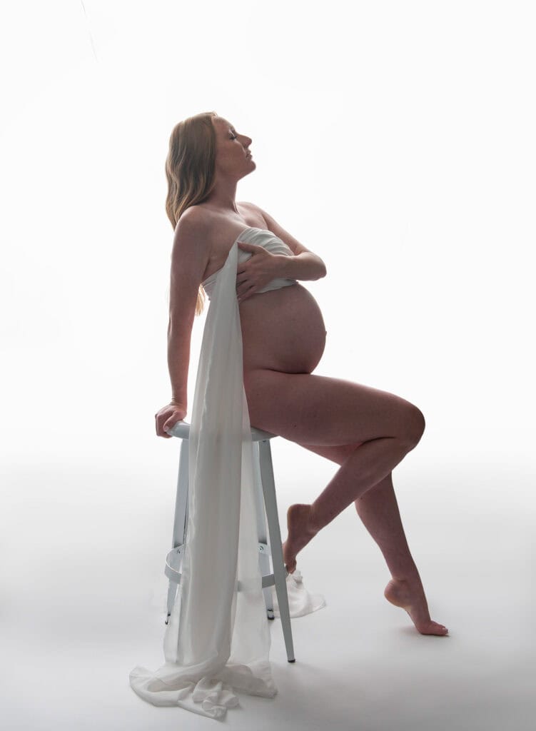 best time for maternity photos