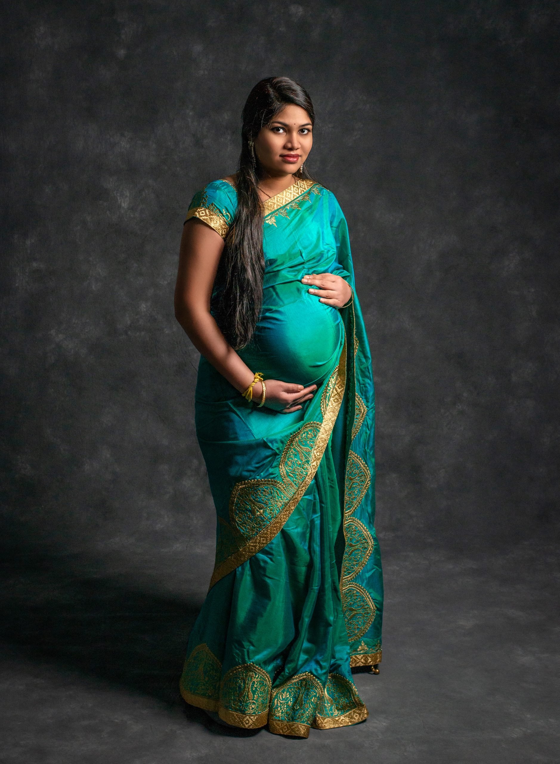 Traditional Indian Clothes Maternity Photos