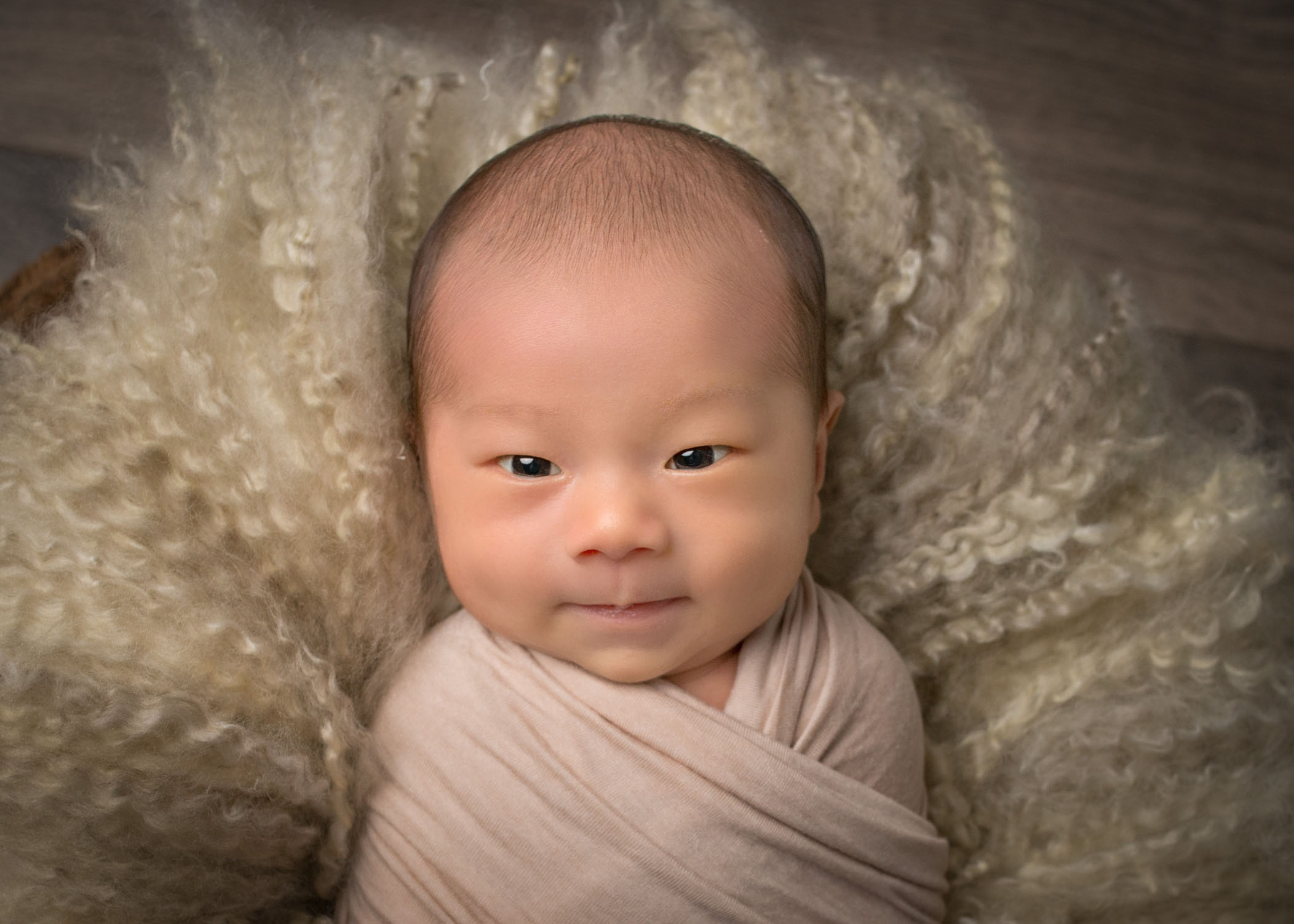 adorable newborn photos smiling Chinese newborn baby boy